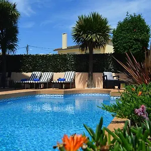 https://lawrence-house-deluxe-cascais.hotels-lisbon-portugal.com